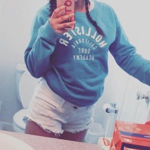 Hollister sweatshirt